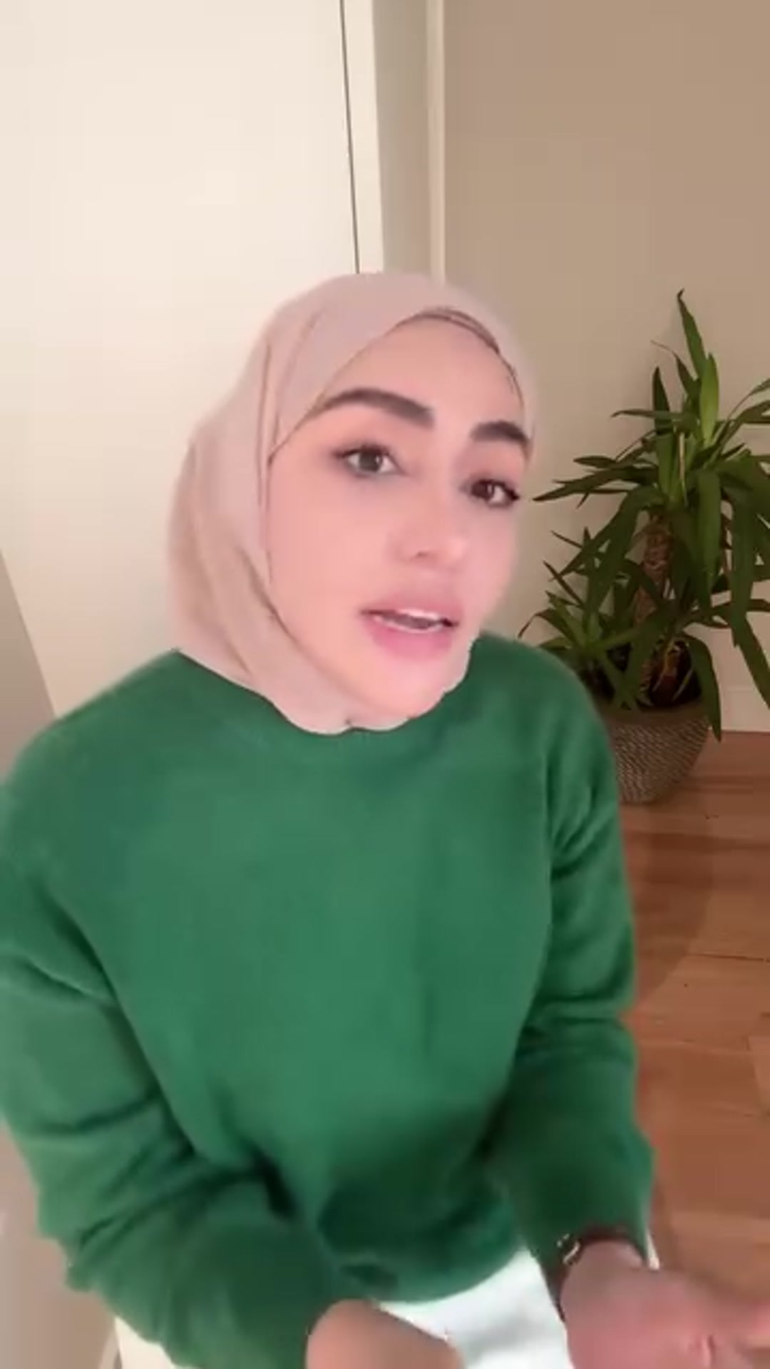 Video thumbnail for سمية الغنوشي تكشف: هذا ما قرره والدها راشد الغنوشي من داخل سجنه و تهاجم رئيس الجمهورية قيس سعيد