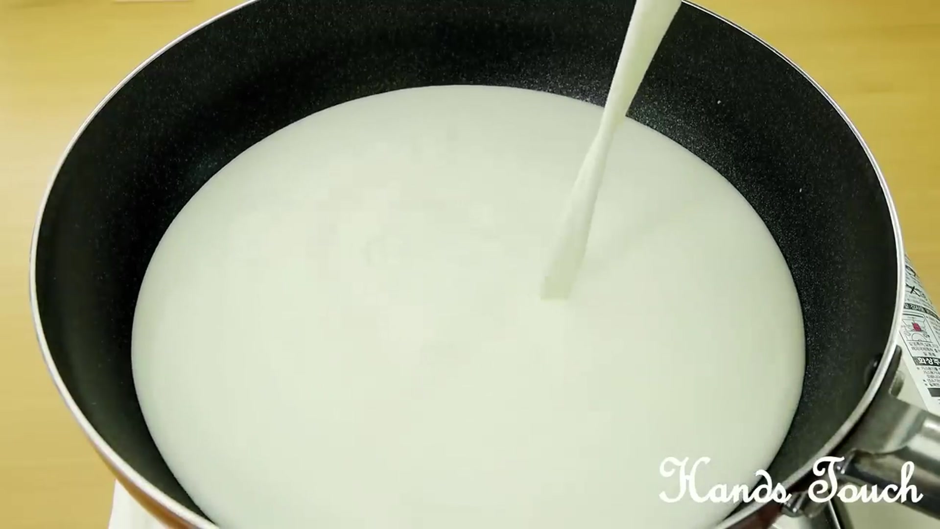 Video thumbnail for Easy Milk Barfi Recipe – Milk Cake – Dessert Recipe(720P_HD)