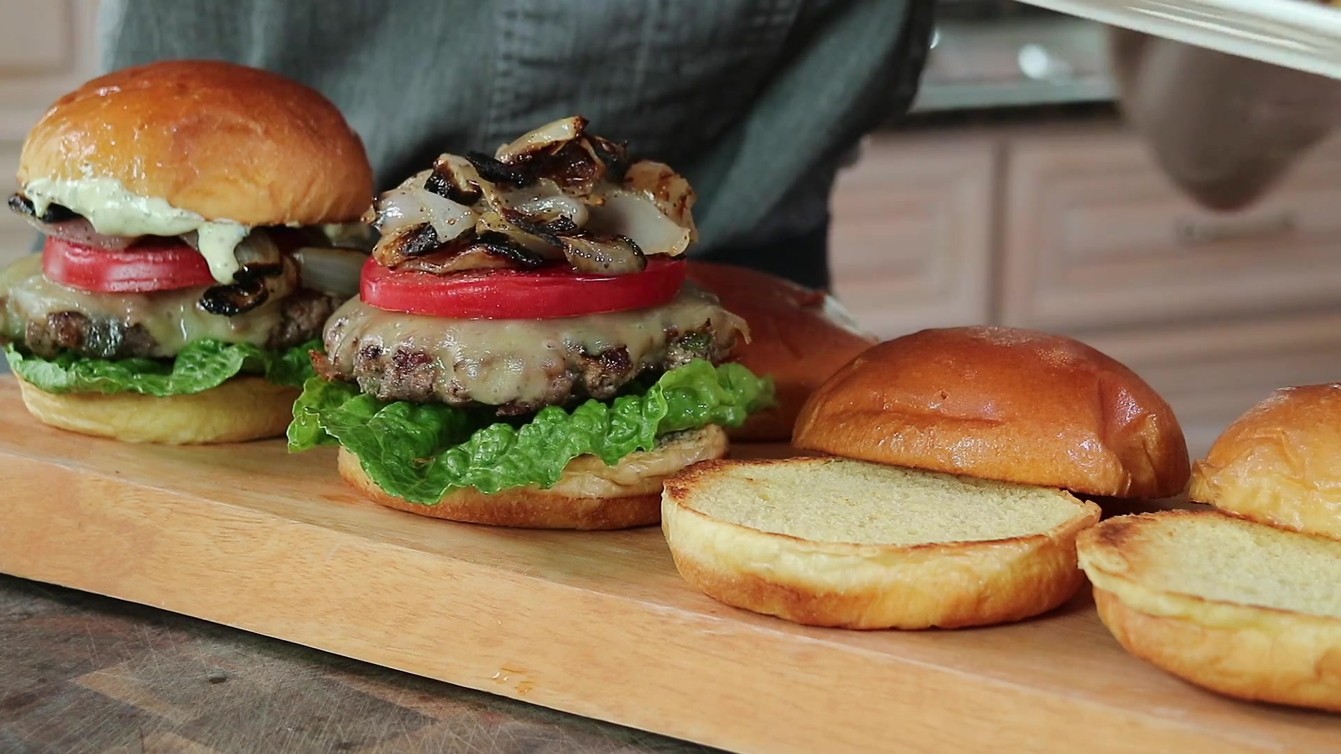 Video thumbnail for Smash Burgers on blackstone griddle   POBLANO STEAK BURGERS (1080p 30fps)
