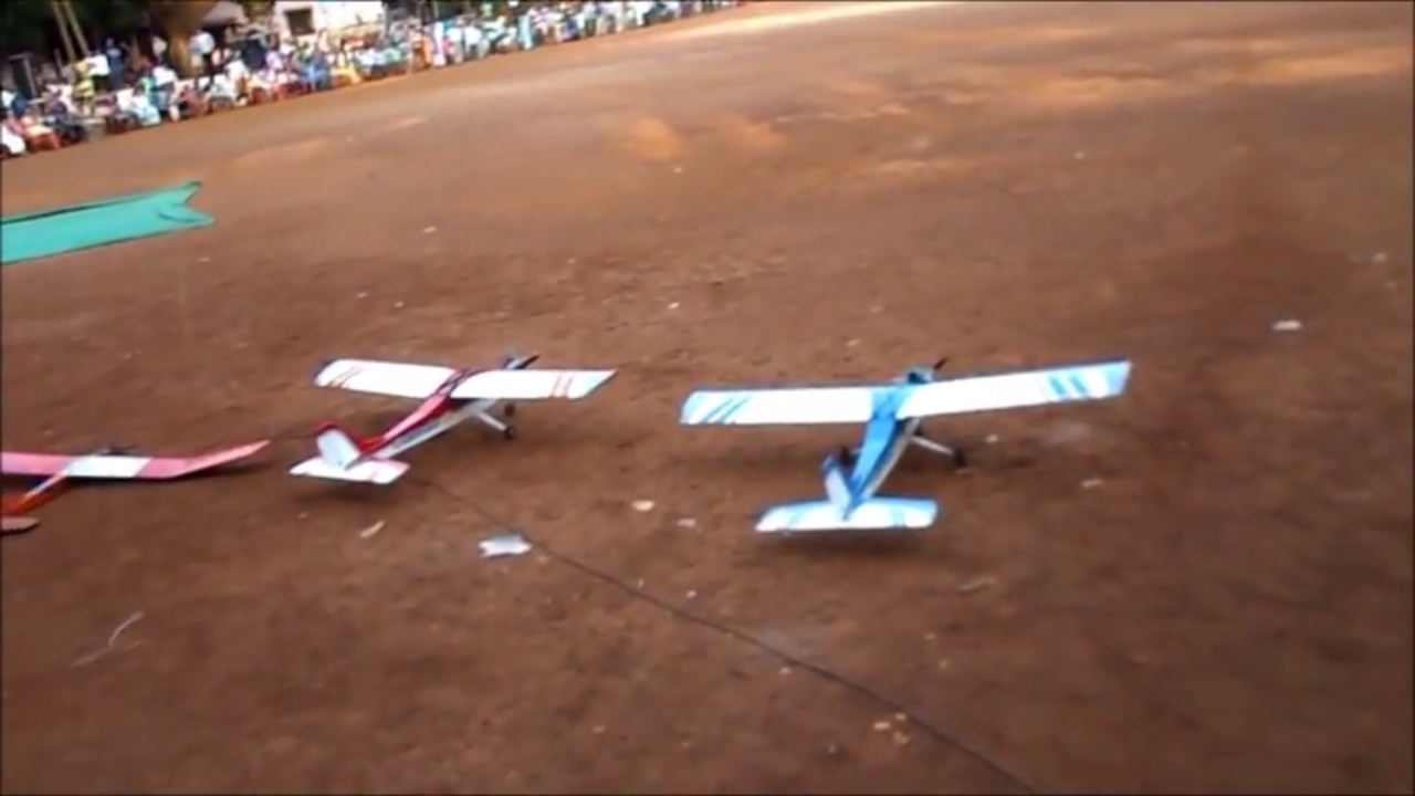 Video thumbnail for Aircraft model show in Belgavi