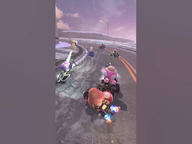 Video thumbnail for I guess it worked out in the end #mariokartworld #racing
