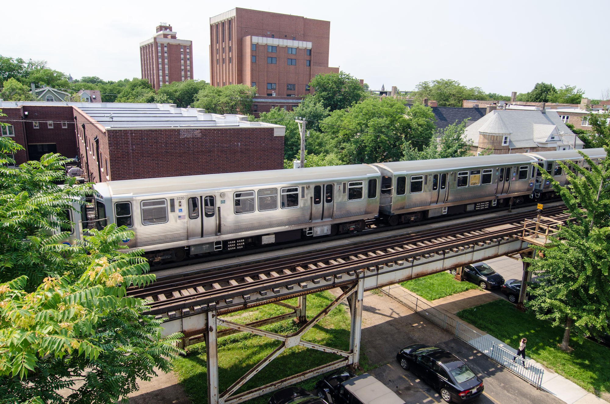 Video thumbnail for Exploring the Chicago Subway: A Journey on the CTA Pink Line