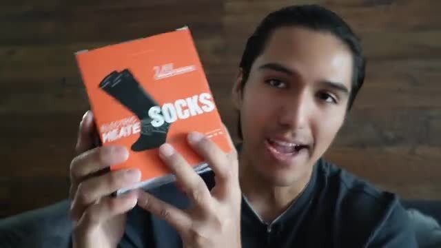 Video thumbnail for Everything You Need To Know About These Electric Heated Socks | Review