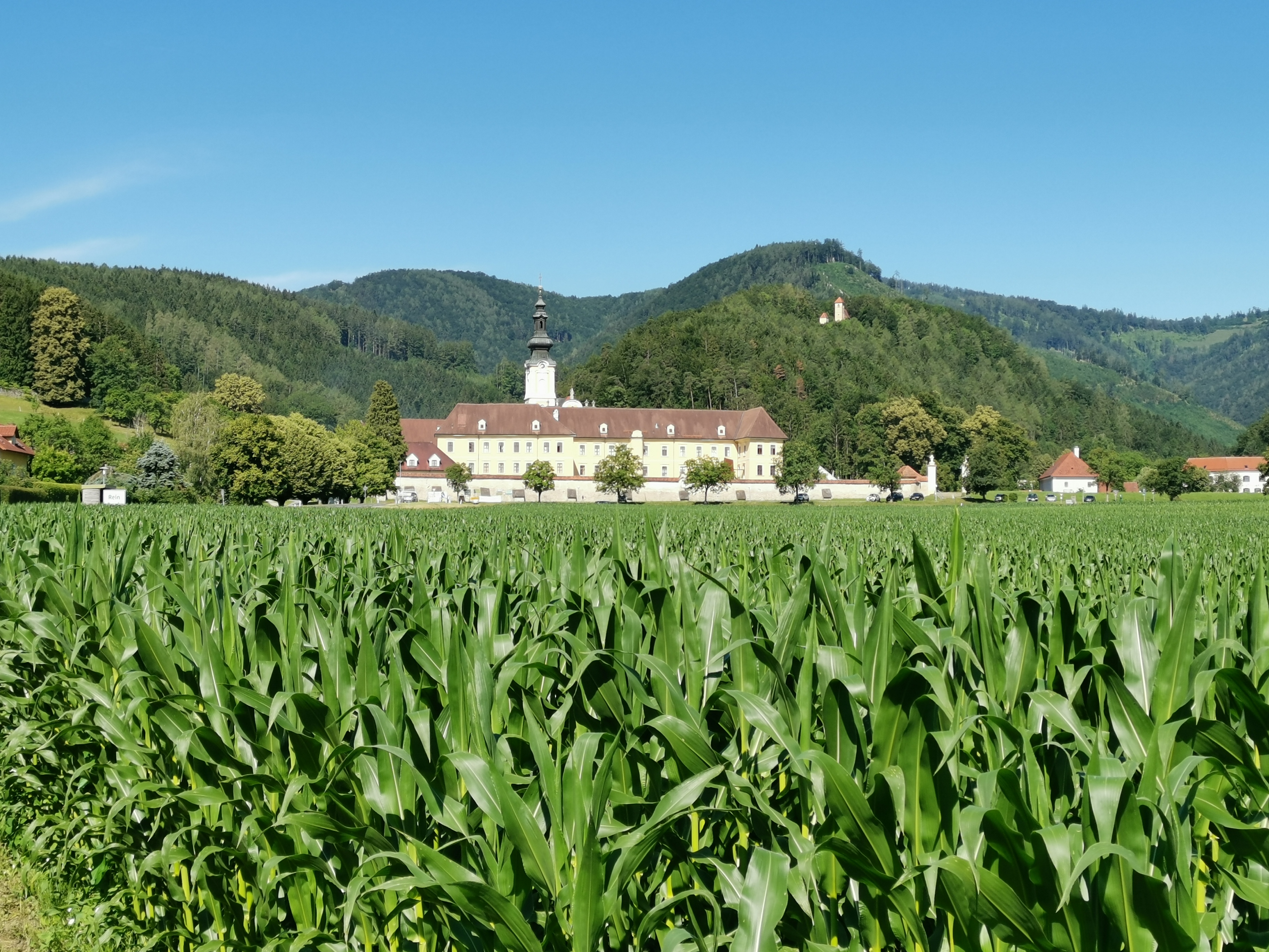 'Video thumbnail for Zisterzienser Stift Rein in der Steiermark, Österreich'