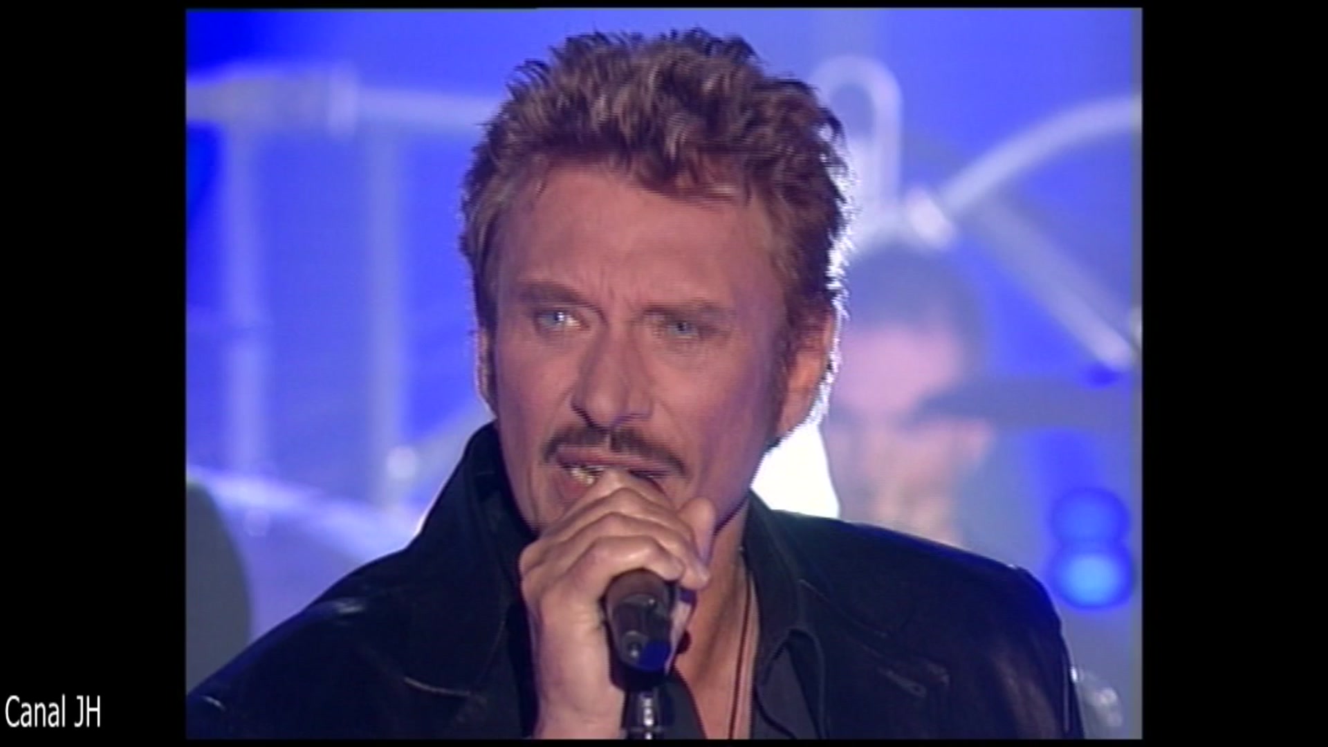 Video thumbnail for Johnny Hallyday - Pardon - 1999