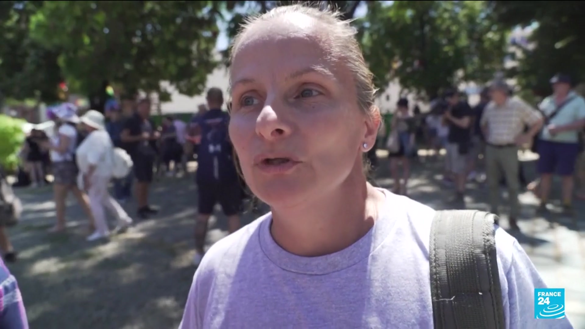 'Video thumbnail for Tens of thousands defy Orban's ban to march in Budapest Pride'