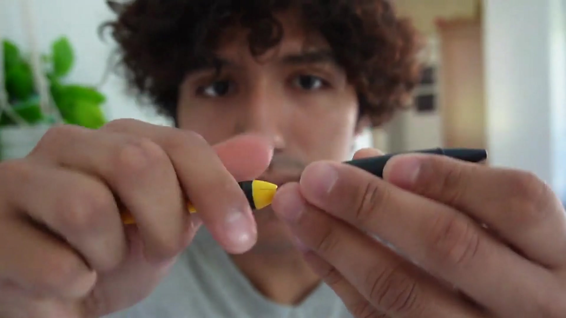 'Video thumbnail for SMART DETAIL 4K Spy Camera Hidden Camera Pen Review'