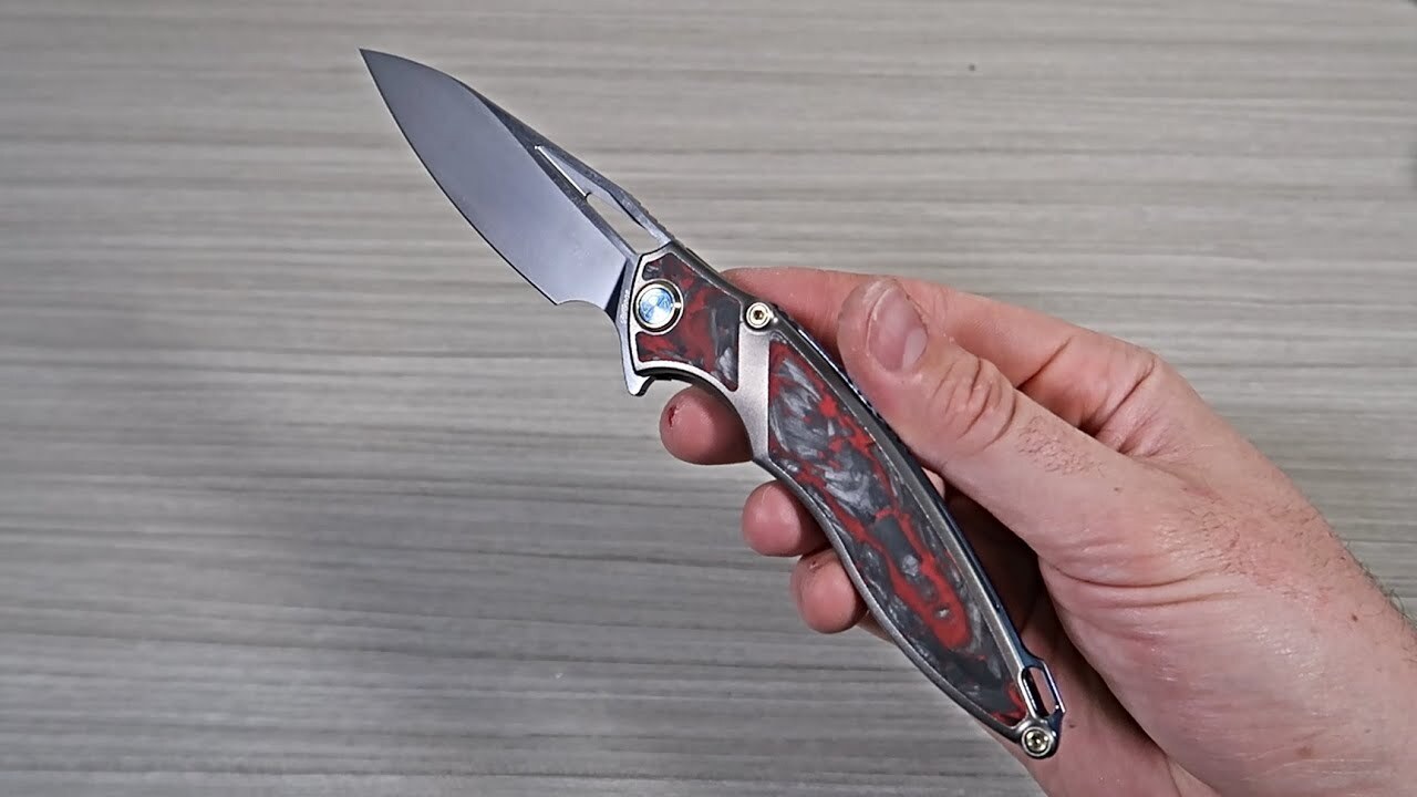Video thumbnail for 5 Interesting Folding Knives