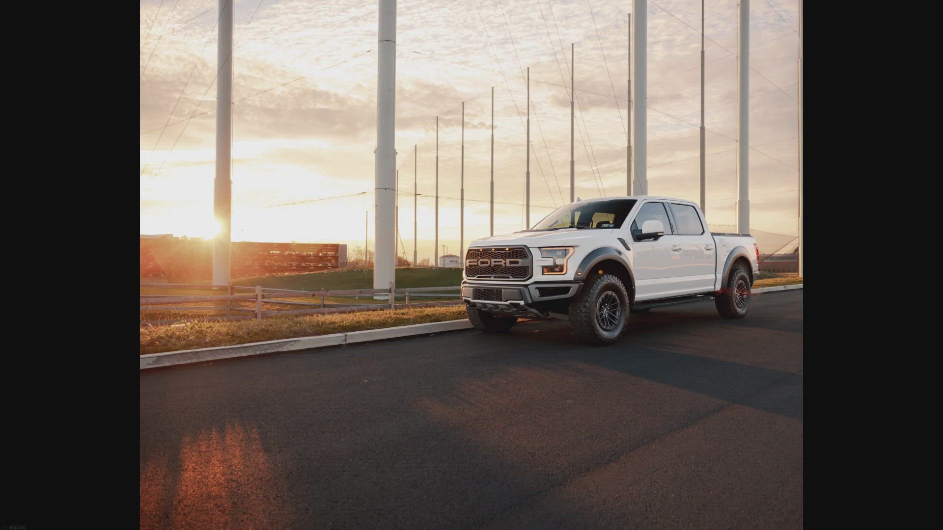 'Video thumbnail for 2004 Ford F150 Towing Capacity Guide (with Charts)'